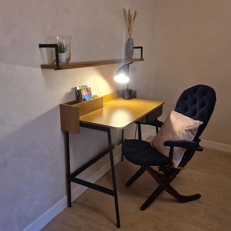 Appartement Hyper-Centre Issoire Bagian luar foto